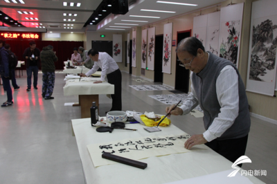 墨香润社区 书法名家与岛城爱好者面对面艺术交流